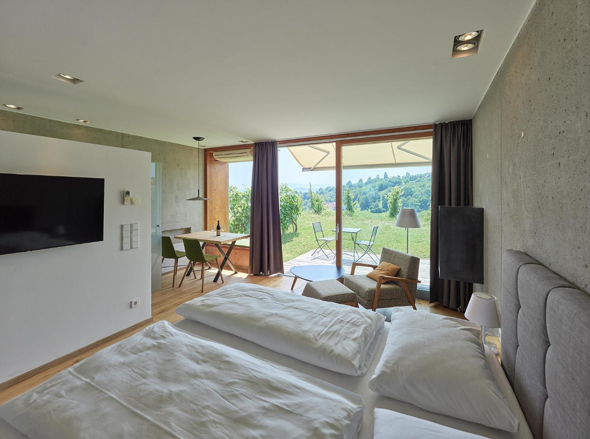 Hideaway An Der Weinstrasse - Pool & Sauna - Apartments Anderlage سبفيلد المظهر الخارجي الصورة