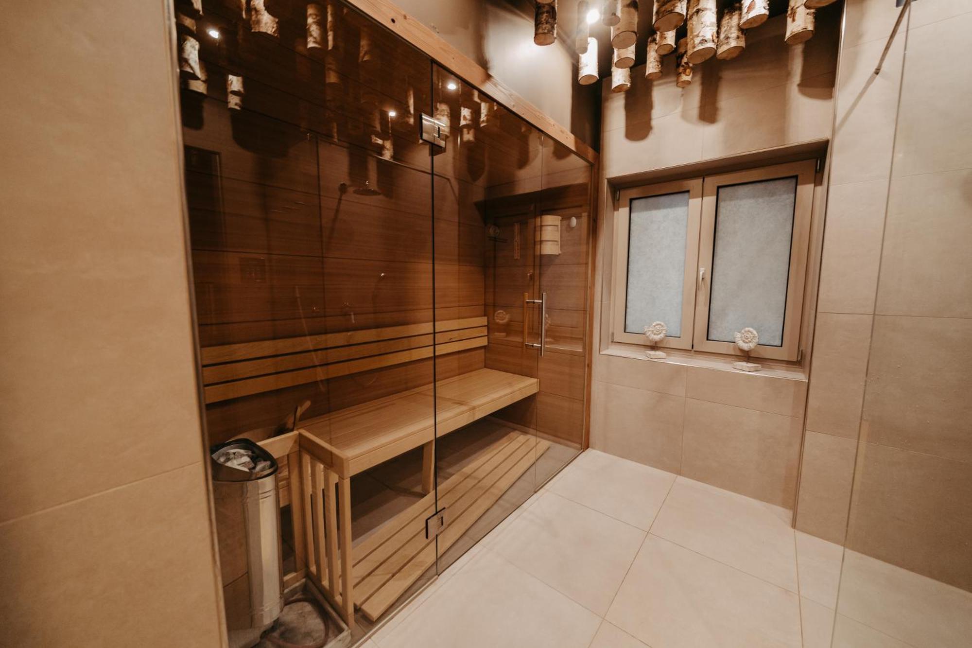 Hideaway An Der Weinstrasse - Pool & Sauna - Apartments Anderlage سبفيلد المظهر الخارجي الصورة