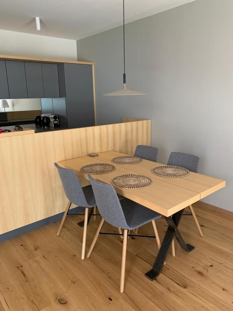 Hideaway An Der Weinstrasse - Pool & Sauna - Apartments Anderlage سبفيلد المظهر الخارجي الصورة